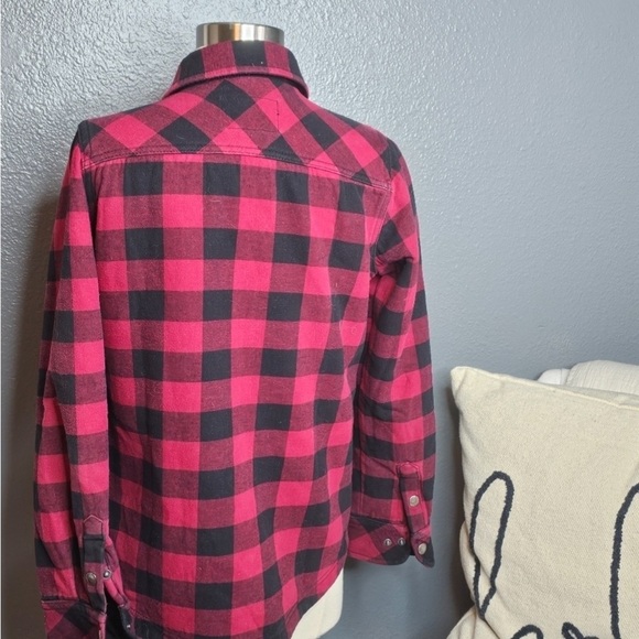 Orvis red and black checkered snap front top size small - Picture 3 of 7